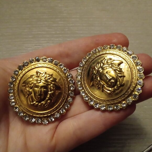 Gianni VERSACE JUMBO Vintage Crystal 💎✨ Clip-On Earrings - Picture 9 of 15
